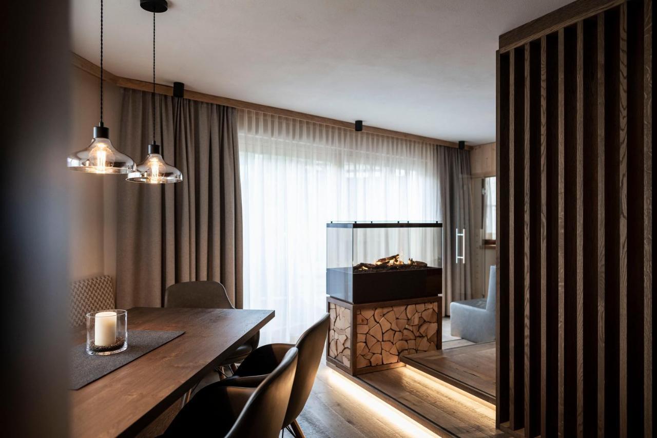 Post Alpina - Family Mountain Chalets San Candido Exterior photo