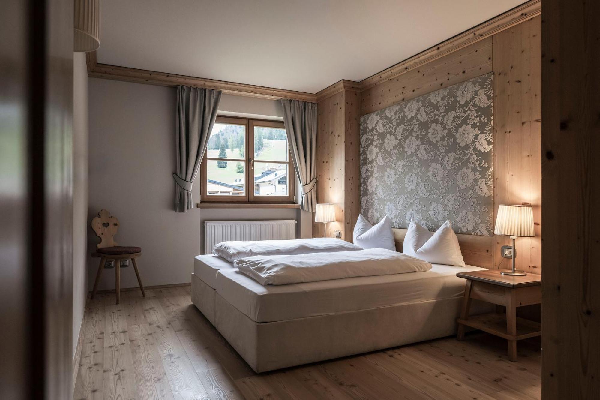 Post Alpina - Family Mountain Chalets San Candido Exterior photo