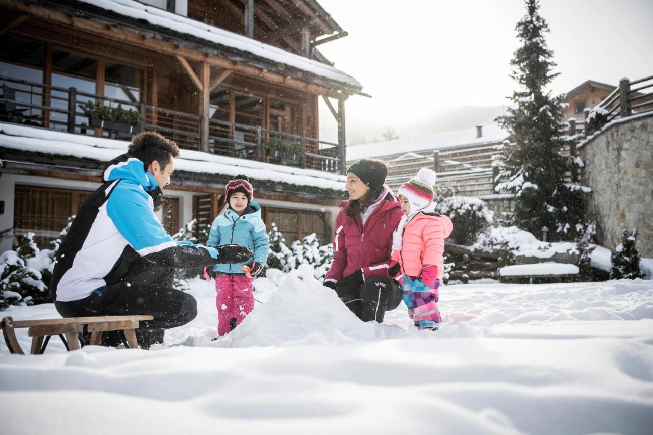 Post Alpina - Family Mountain Chalets San Candido Exterior photo