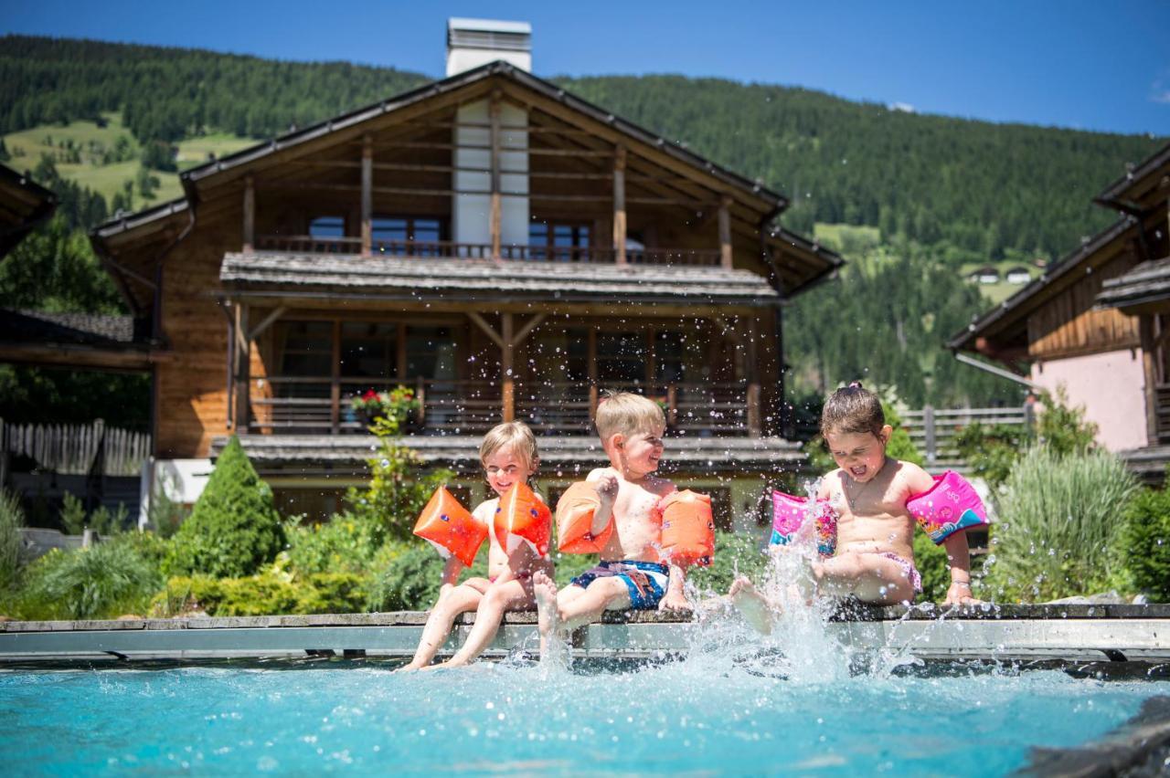 Post Alpina - Family Mountain Chalets San Candido Exterior photo